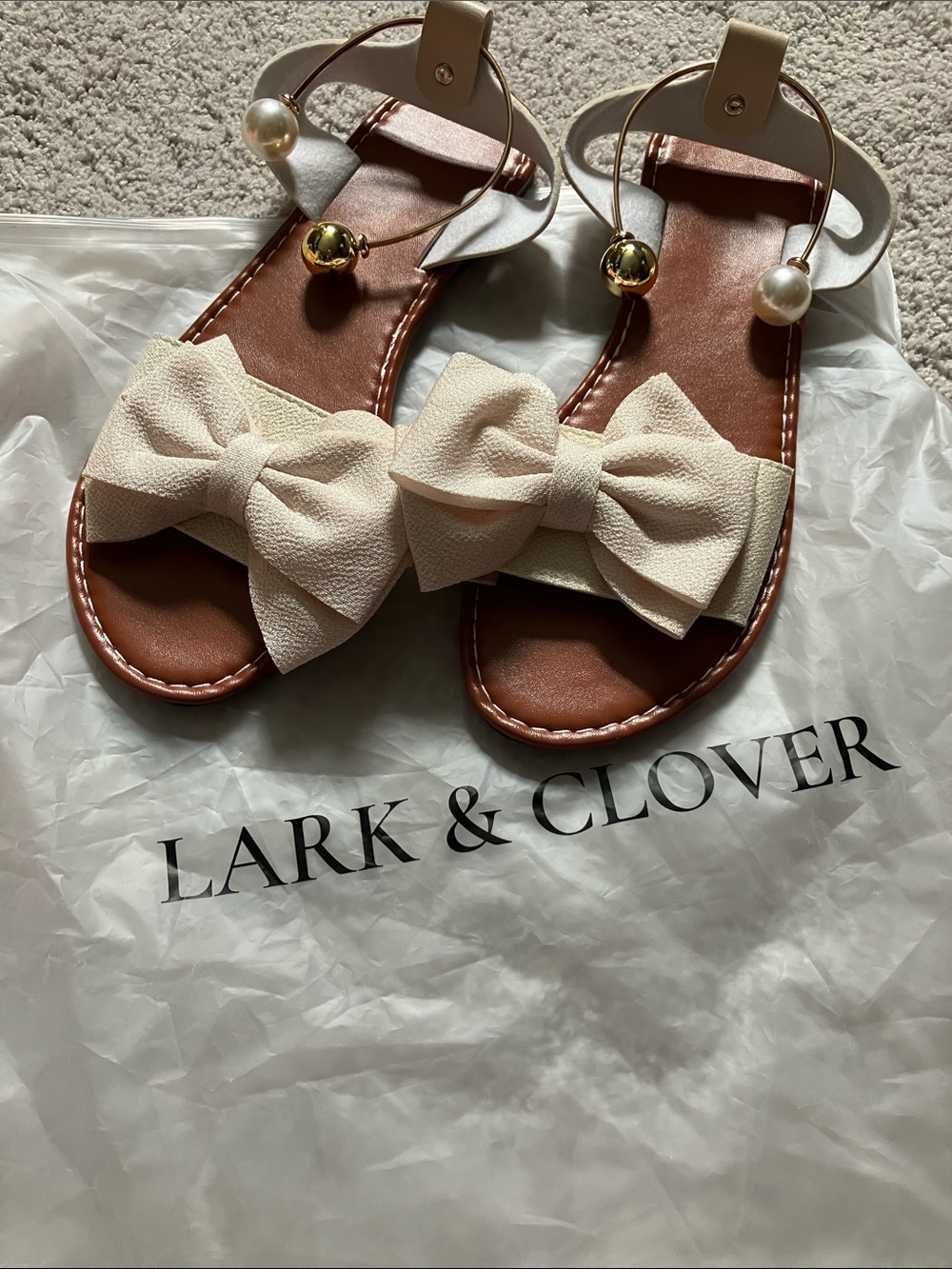 Lark & Clover Bow Sandals Wrap around Ankle 40 NWT